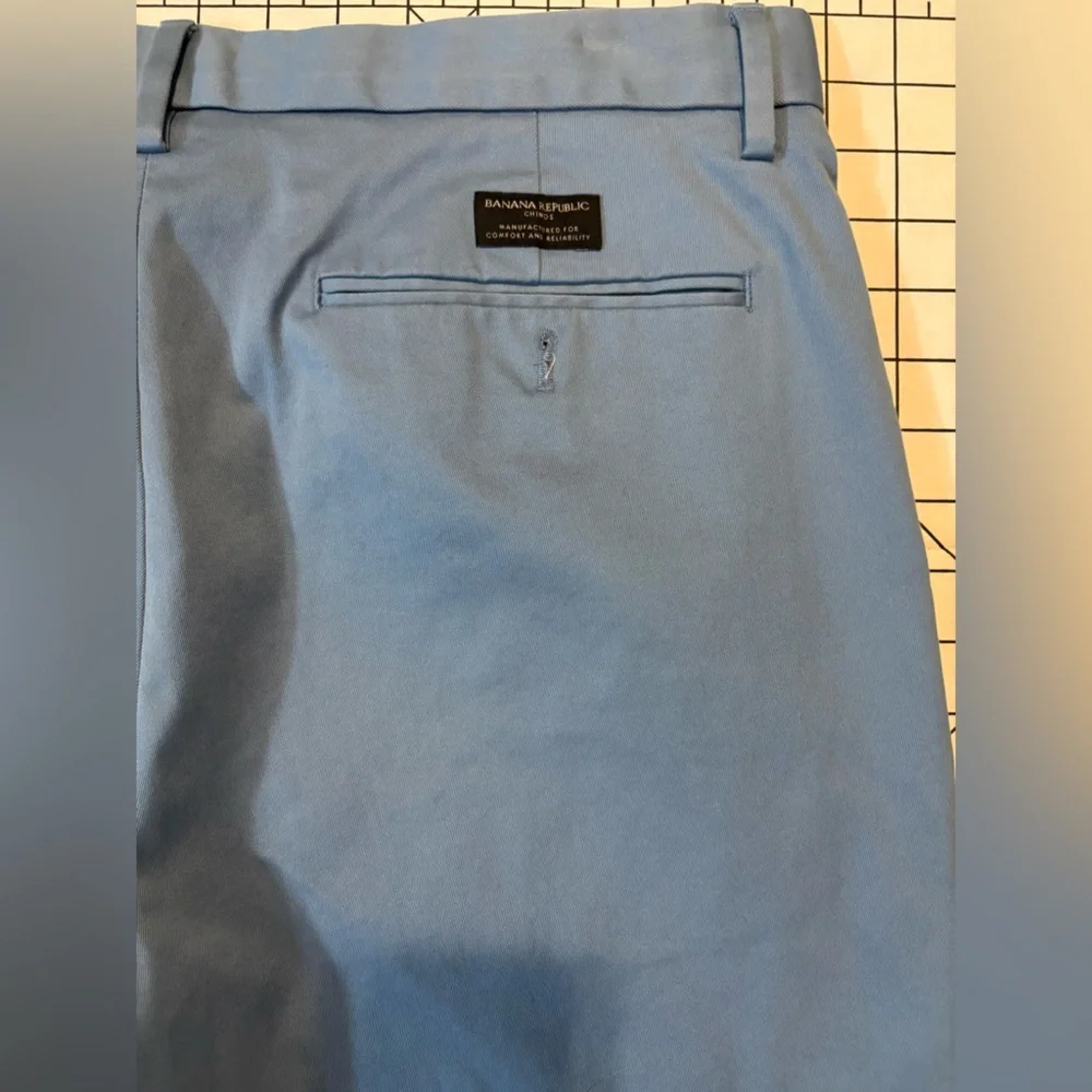 Banana‎ Republic Men’s Size 35/30 Blue Tailoring Performance Aiden Chinos